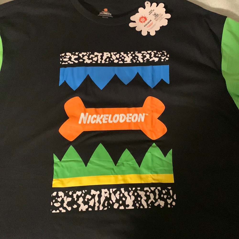 Exclusive Nickelodeon t shirt size 2xl